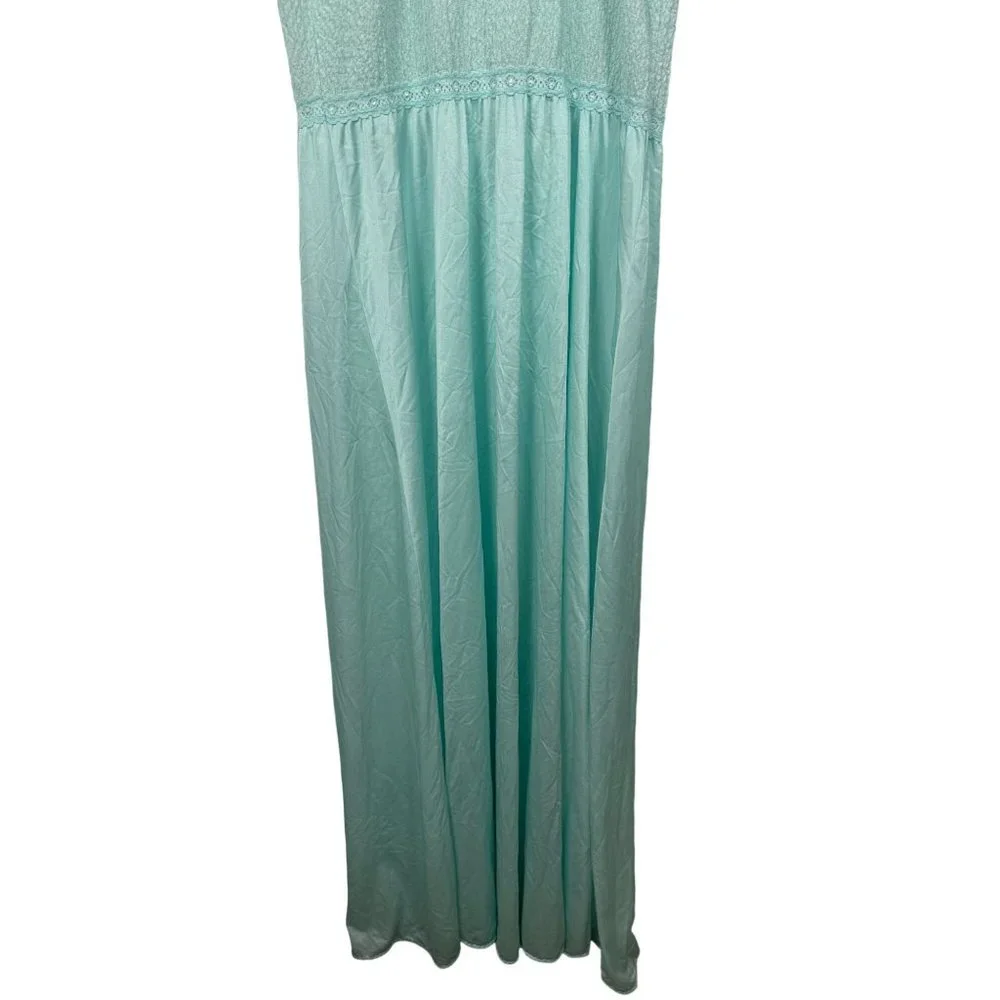 Vanity Fair elegant vintage